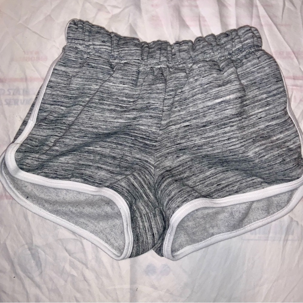 VICTORIA SECRET PINK VARSITY SHORTS XSMALL - Picture 5 of 7